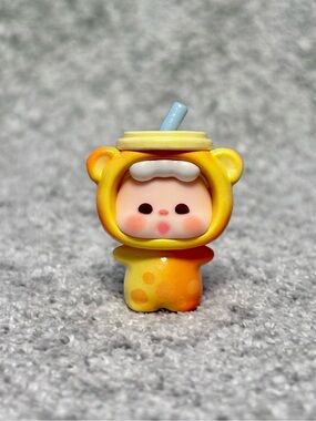 WUWU Drinking Time Series blind bag mini bean figure | Fruit tea mango mini bean